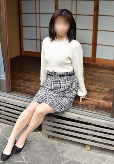 名古屋の熟女専門デリヘル風俗なら熟年カップル｜40代/50代/60 